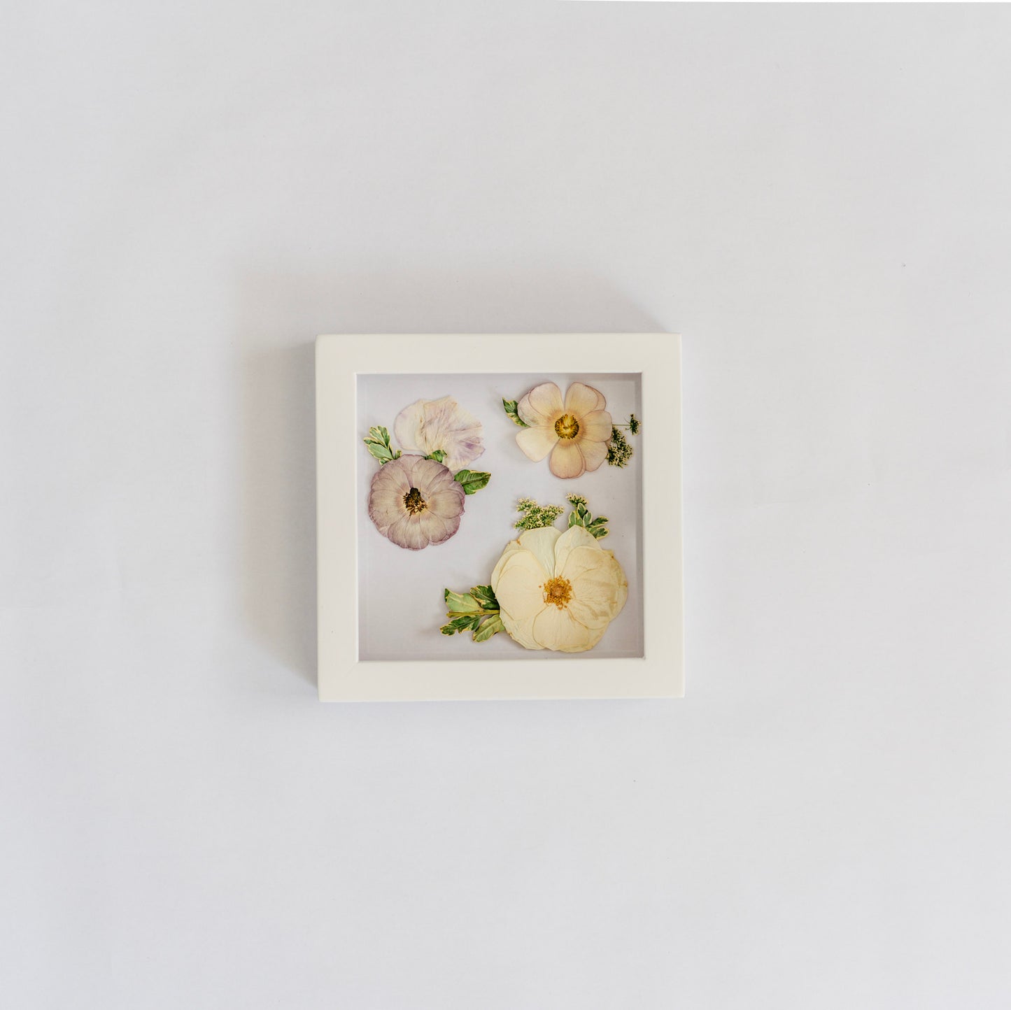 Pressed Frame - Recreation Clumps Design (We Repurchase Your Wedding Bouquet)