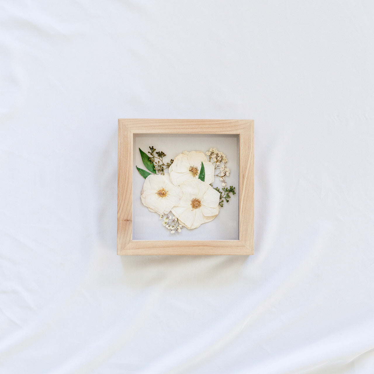 *BESTSELLER* Pressed Frame - Boutonniere Design (You Ship Your Flowers)