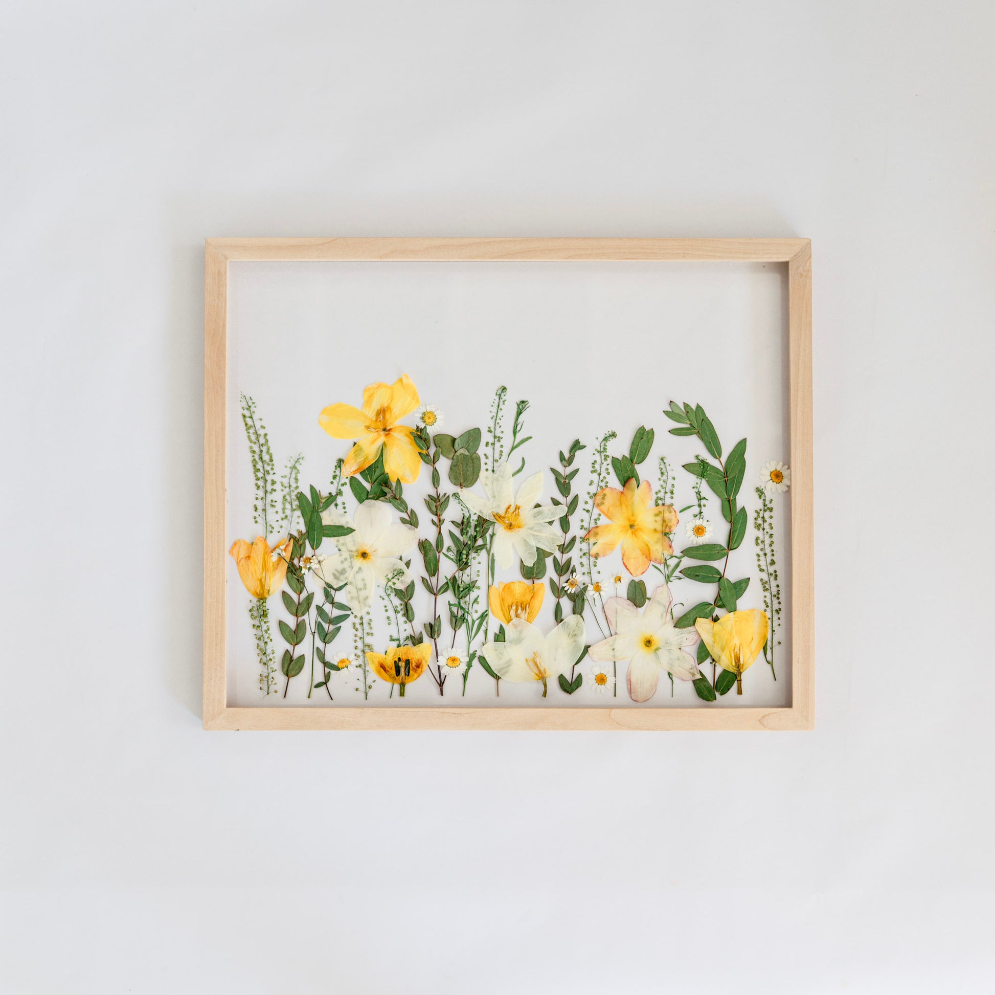 Pressed Frame - Garden/Meadow Design (16x20 natural wood)