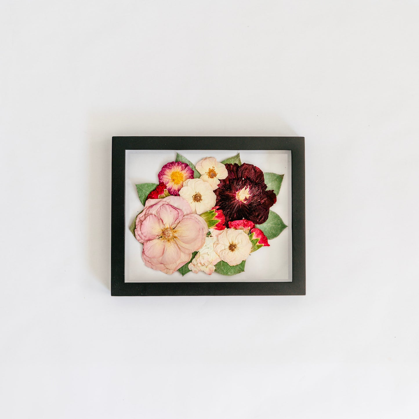 Pressed Frame - Recreation Round Design (We Repurchase Your Wedding Bouquet)