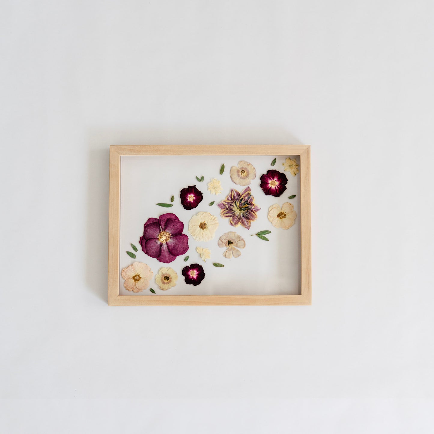 Pressed Frame - Recreation Diagonal Design (We Repurchase Your Wedding Bouquet)