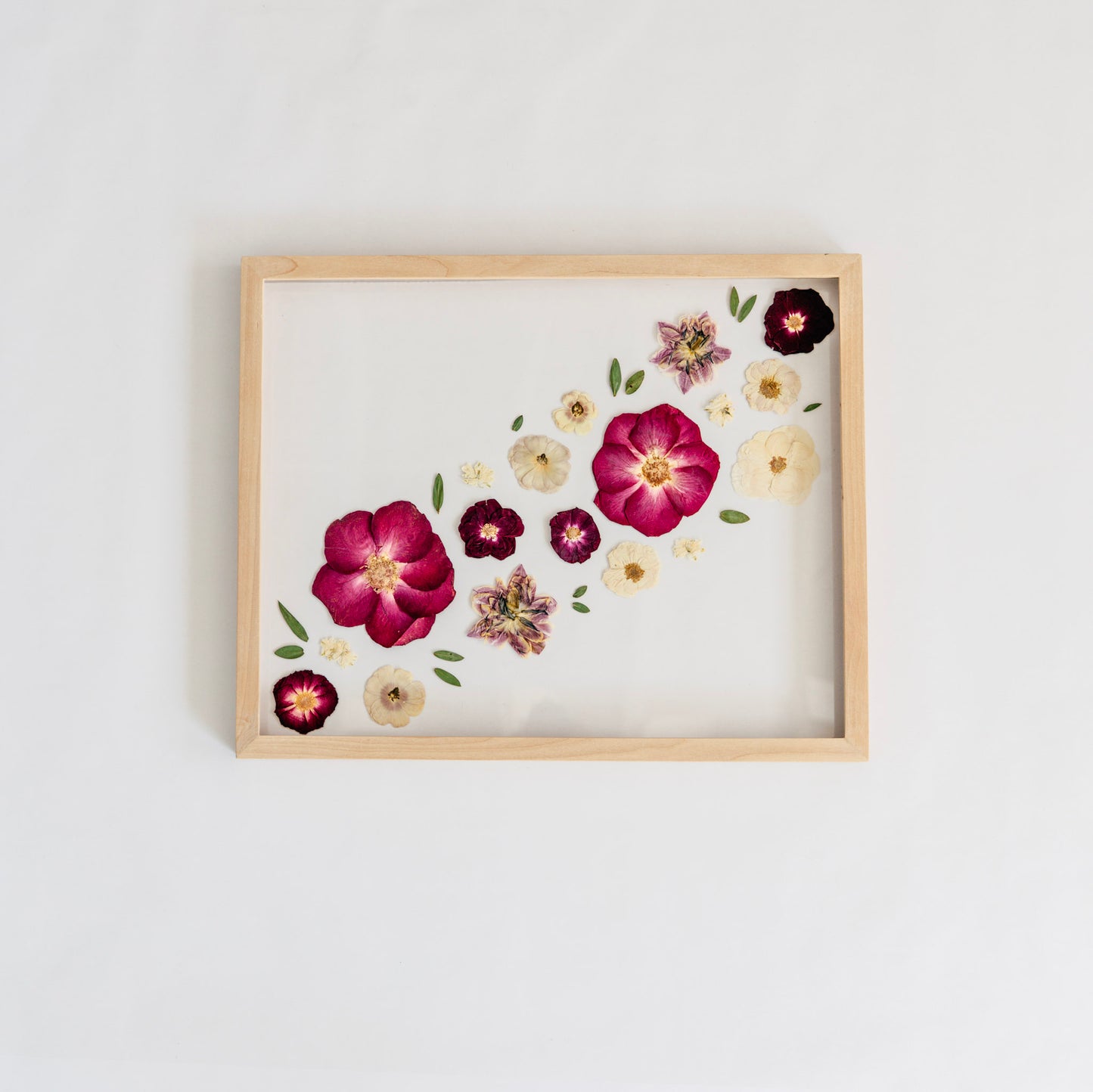 Pressed Frame - Recreation Diagonal Design (We Repurchase Your Wedding Bouquet)