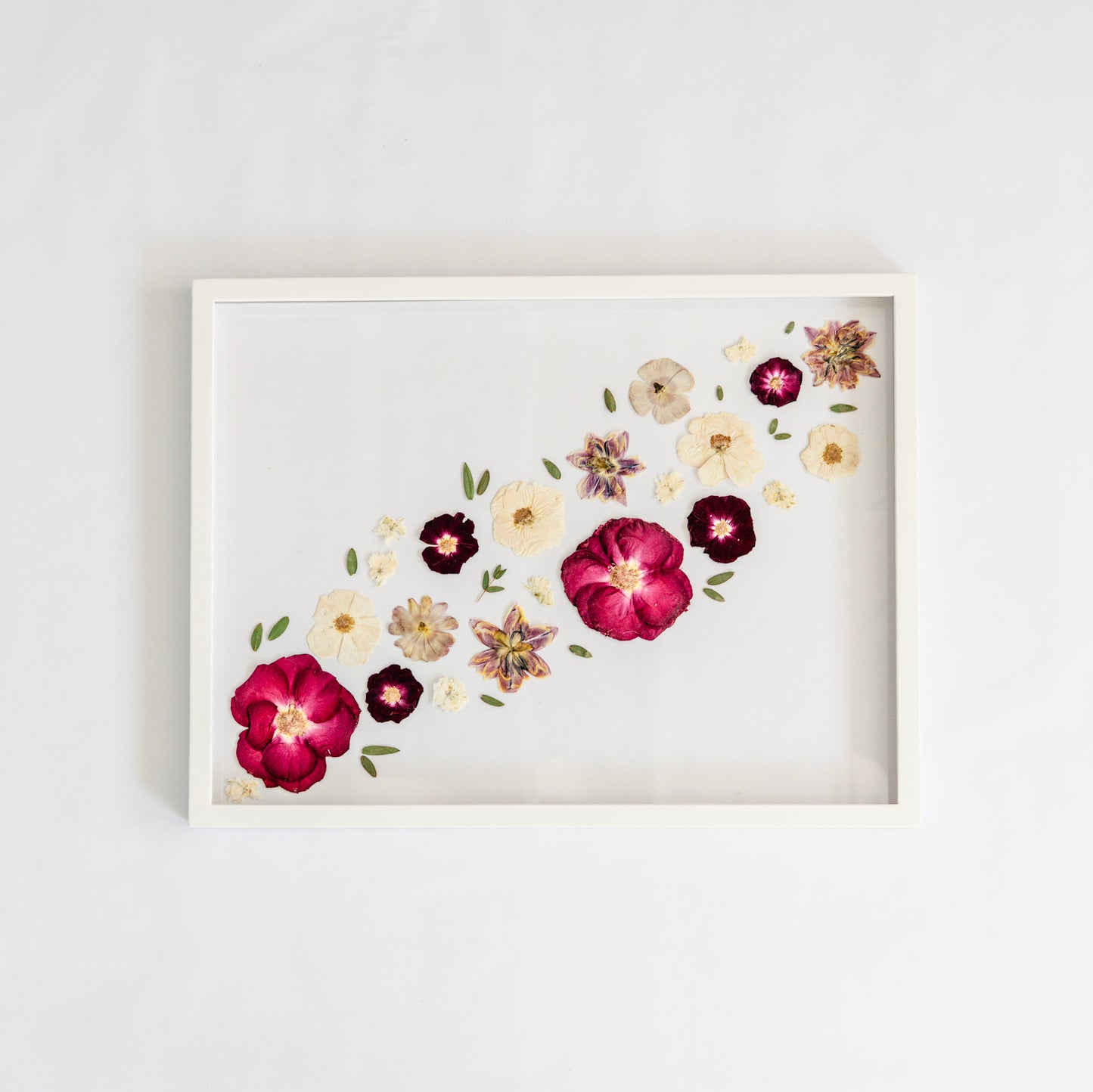 Pressed Frame - Recreation Diagonal Design (We Repurchase Your Wedding Bouquet)