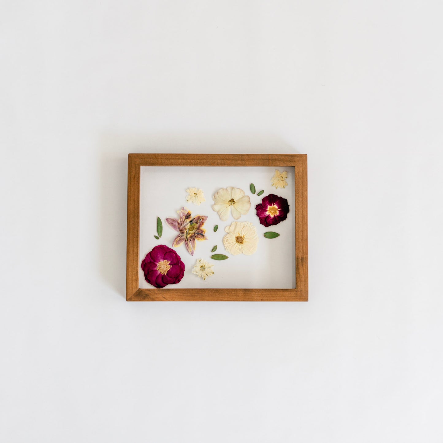 Pressed Frame - Recreation Diagonal Design (We Repurchase Your Wedding Bouquet)