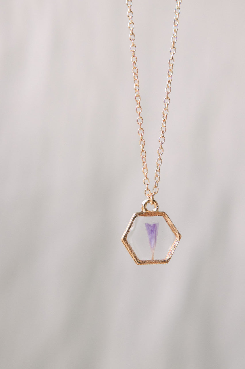 Statice Pendant Necklace